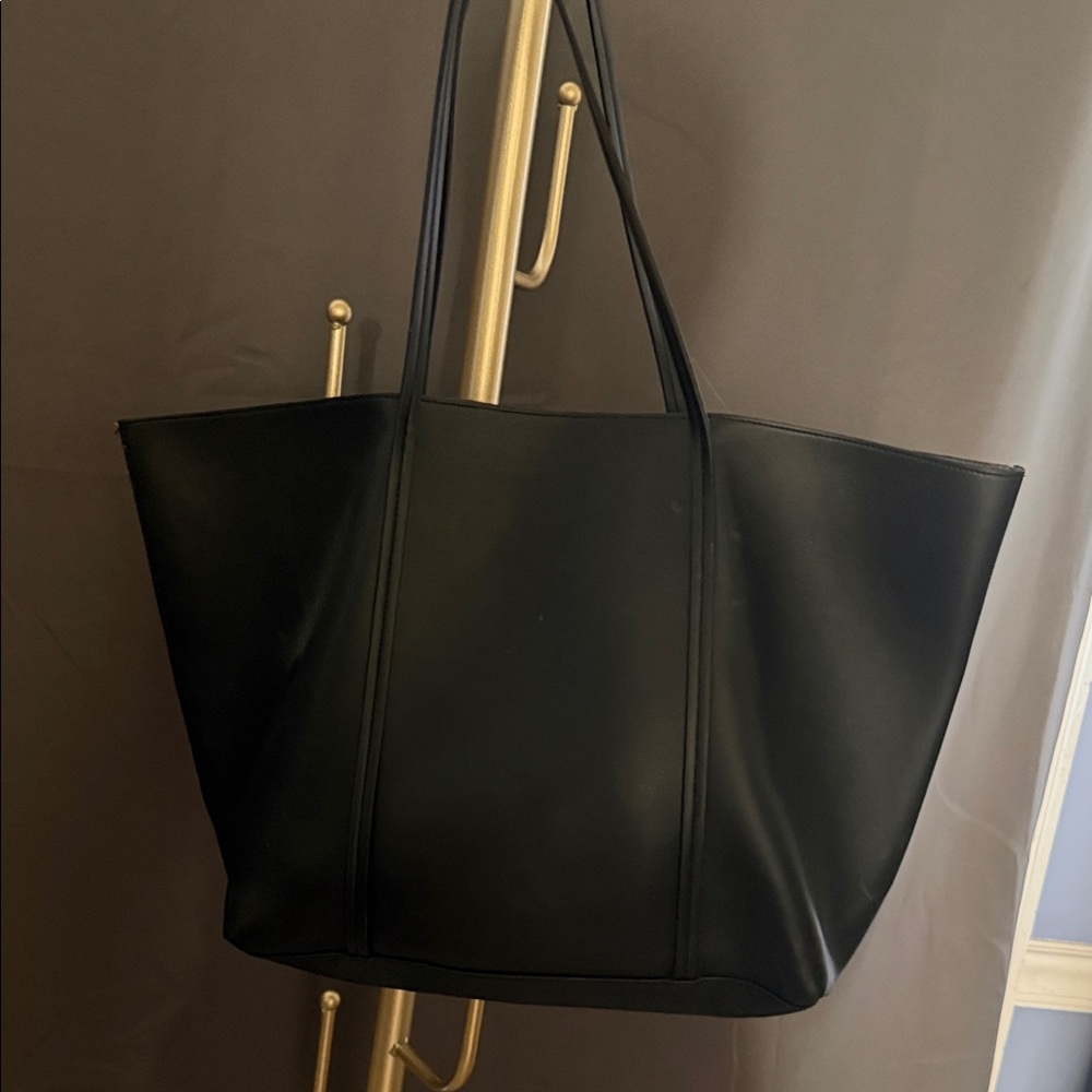 Elegant Black Tote Bag